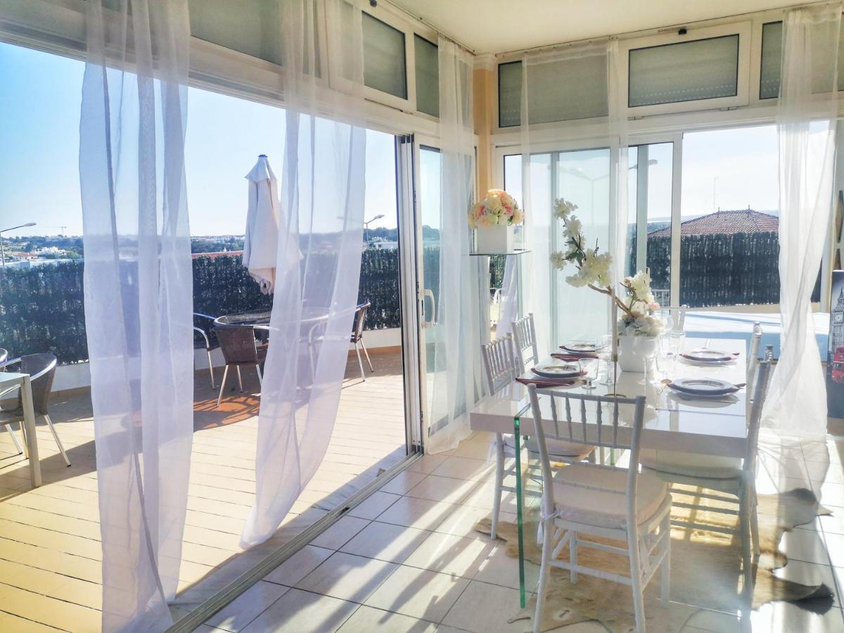 ギーアPenthouse With Sea View & Private Terraceアパートメント エクステリア 写真