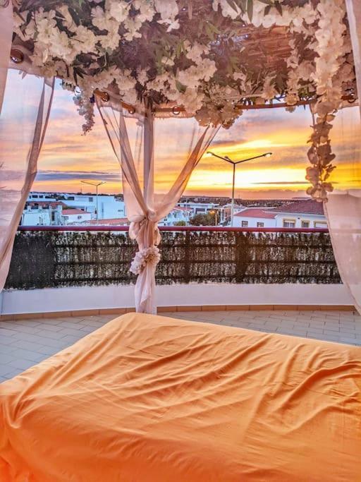 ギーアPenthouse With Sea View & Private Terraceアパートメント エクステリア 写真